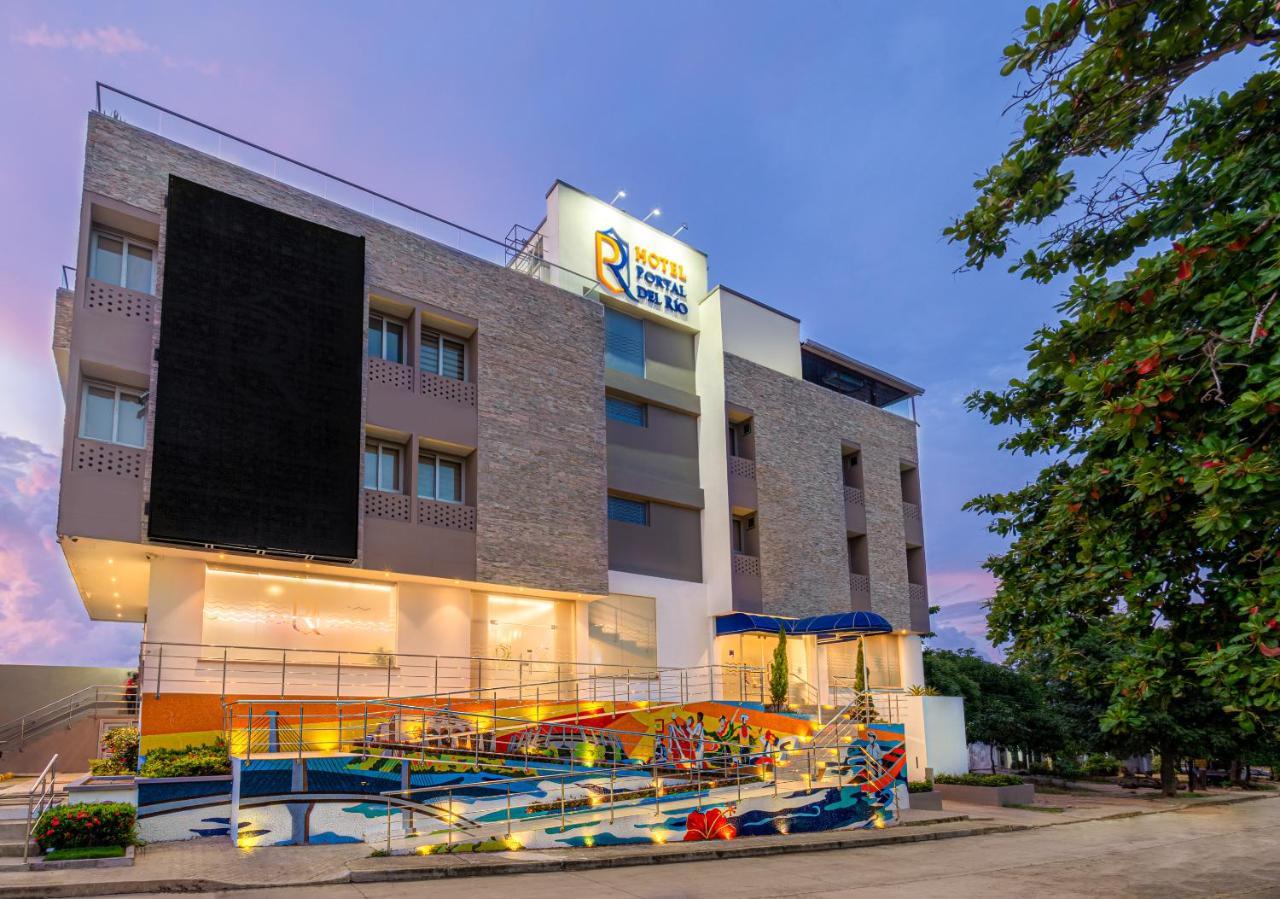 Hotel Portal Del Rio บาร์รังกีญา ภายนอก รูปภาพ